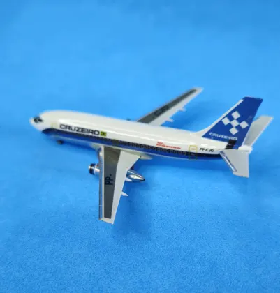 Boeing 737-200 Cruzeiro PP-CJO