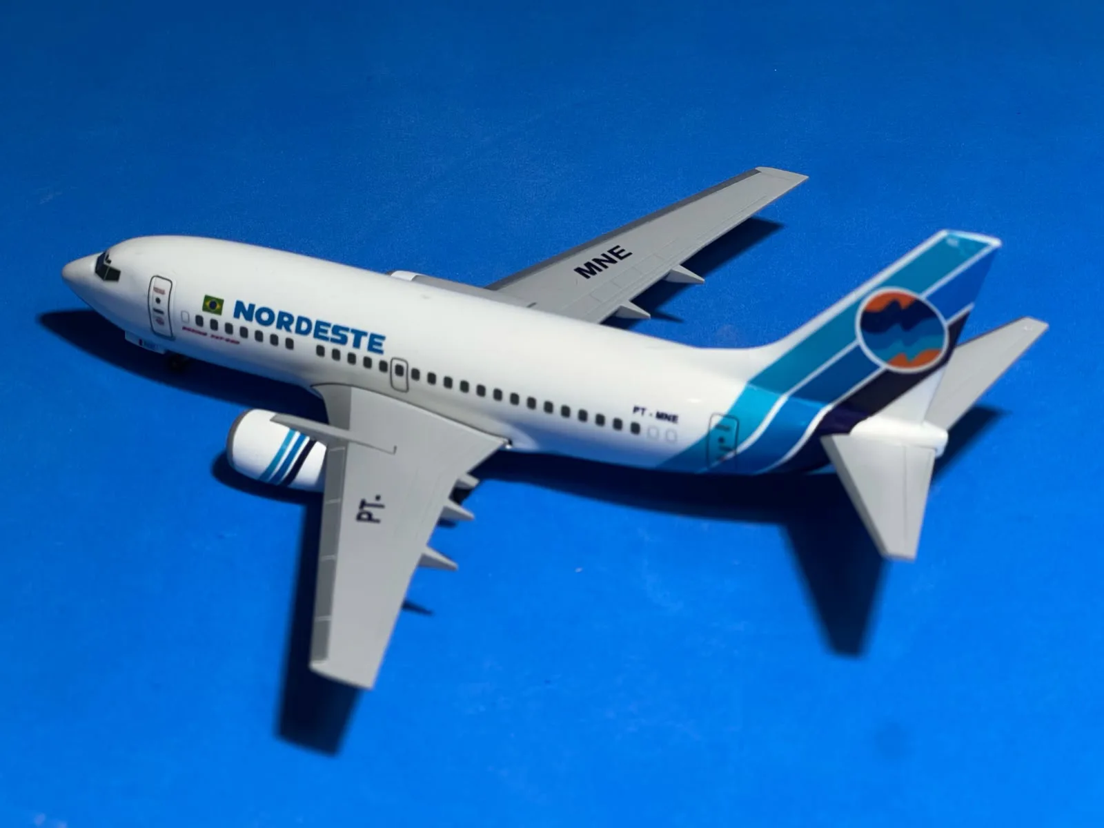 Boeing 737-500 Nordeste PT-MNC